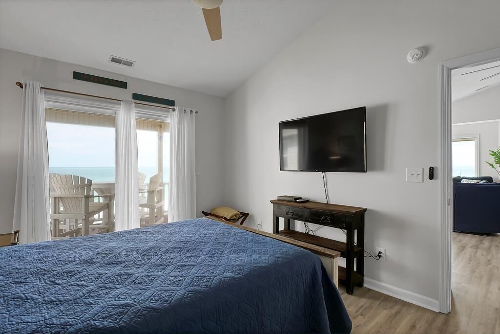 Photo of Bedroom in Surf City