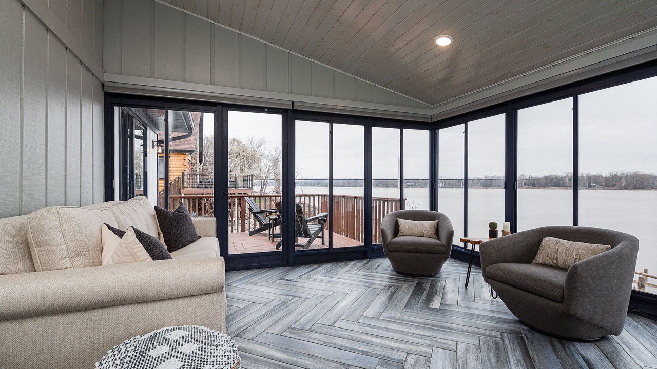 Photo of Livingroom in Utica