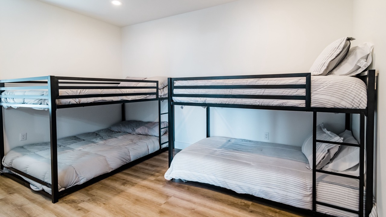 Photo of Bedroom in La Follette