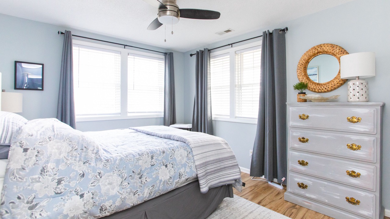 Photo of Bedroom in North Carolina Coast