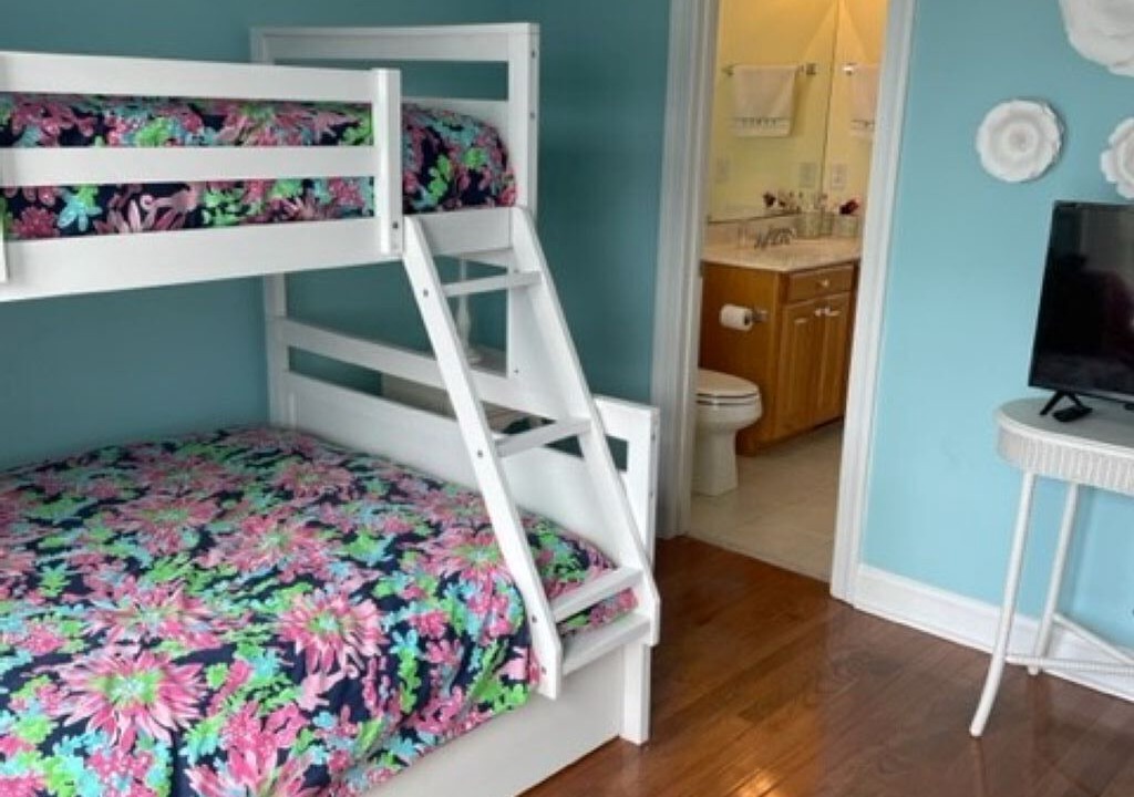 Photo of Bedroom in Holden Beach