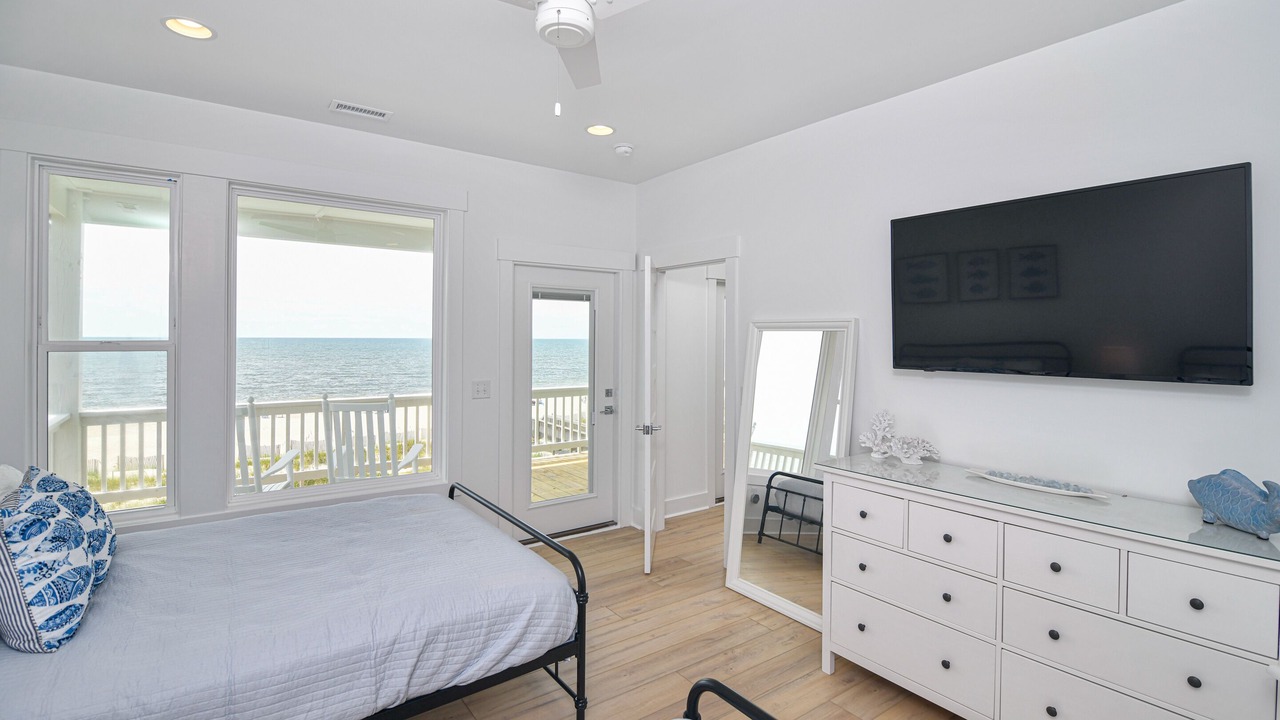 Photo of Bedroom in Holden Beach