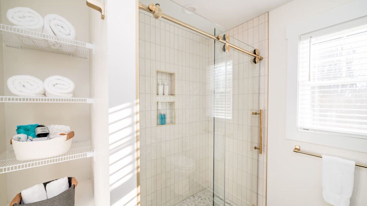 Photo of Bathroom in Madison Heights