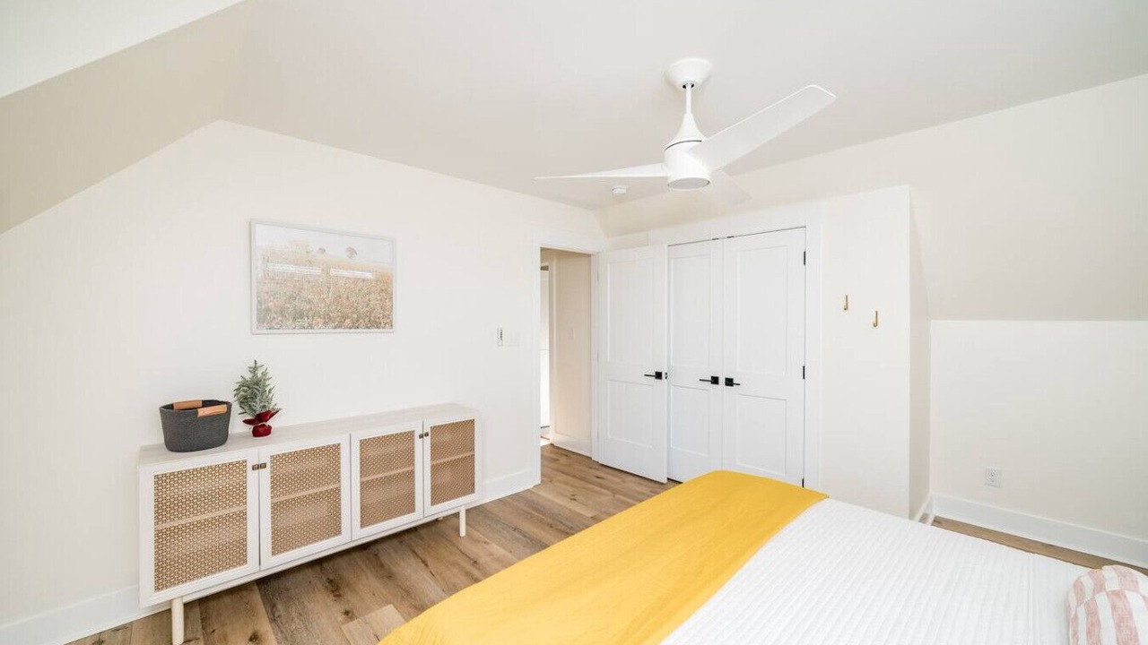 Photo of Bedroom in Madison Heights