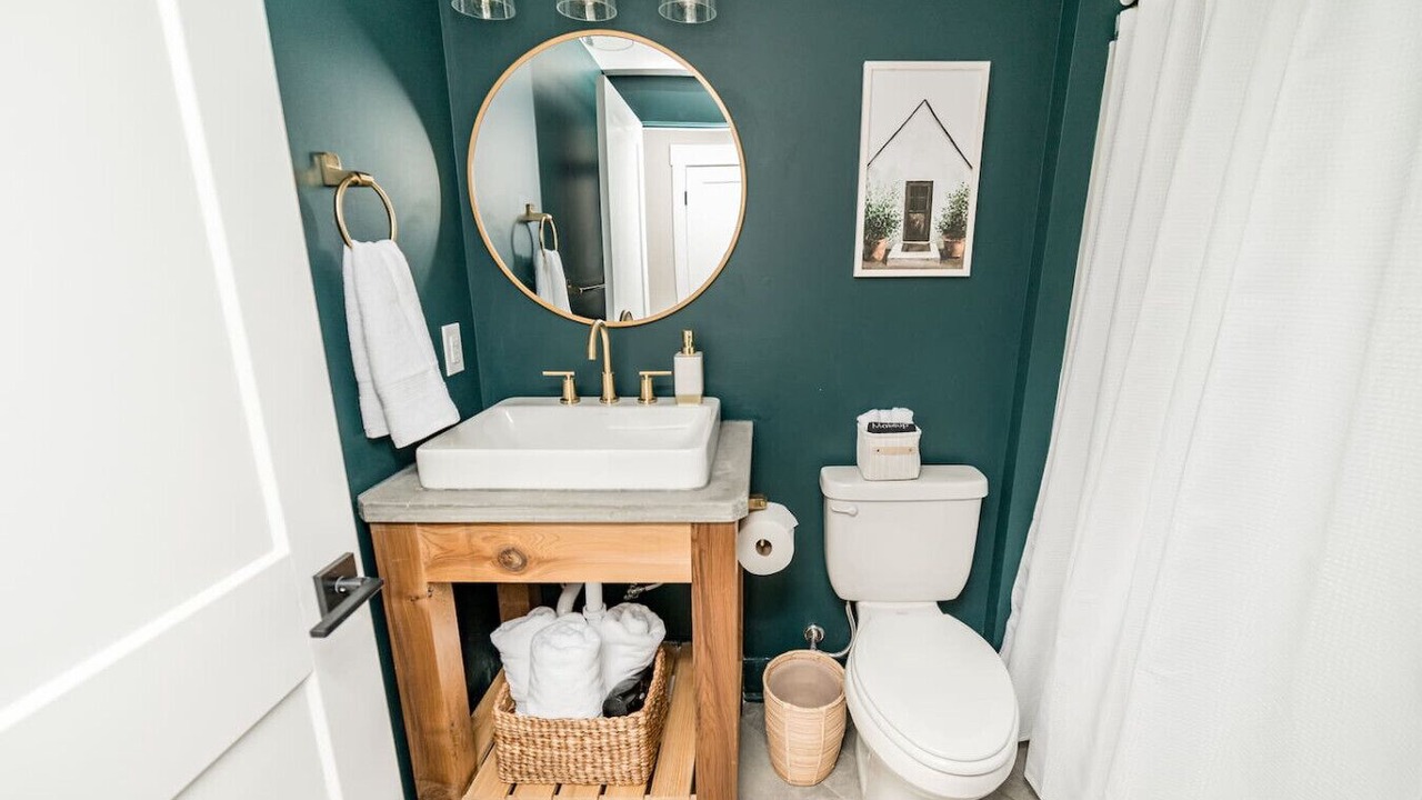 Photo of Bathroom in Madison Heights