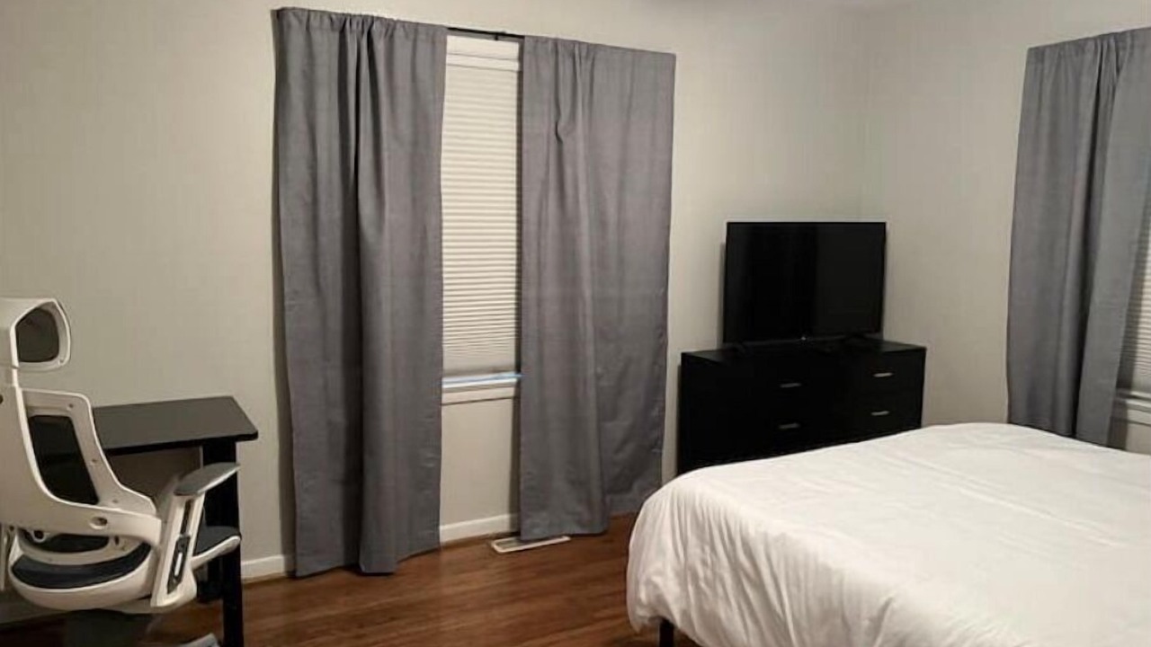 Photo of Bedroom in Owensboro