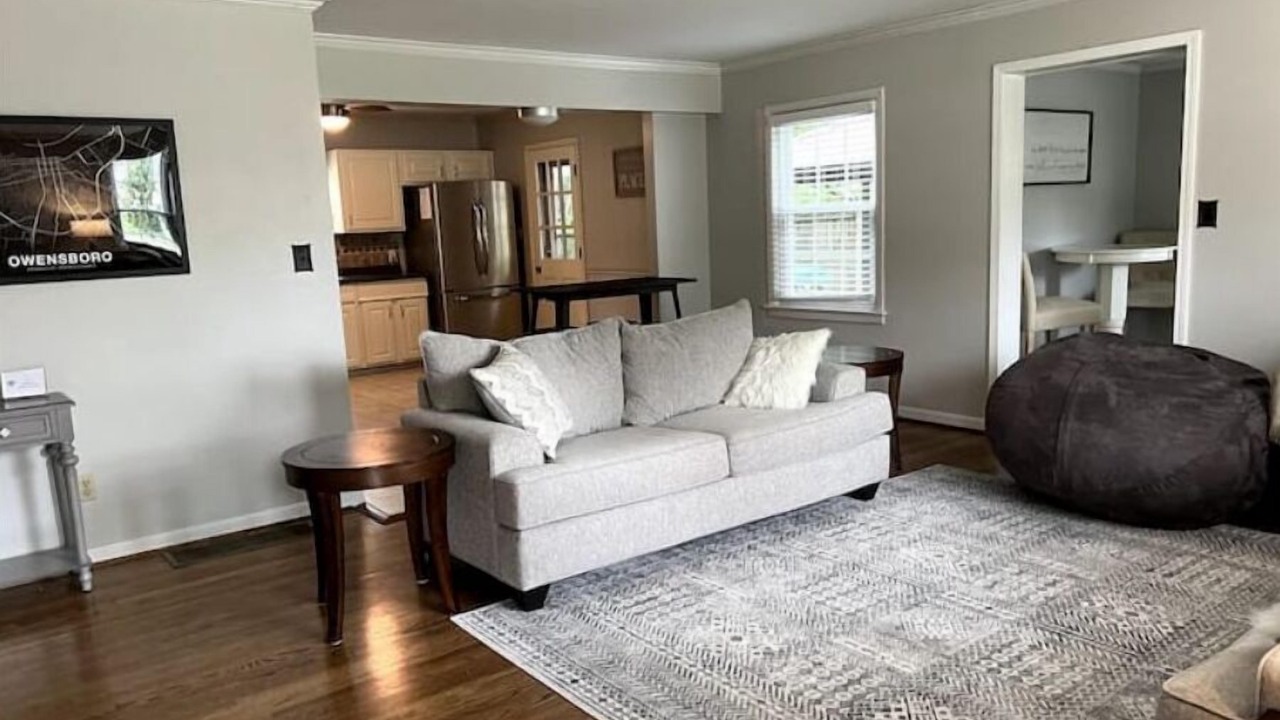 Photo of Livingroom in Owensboro