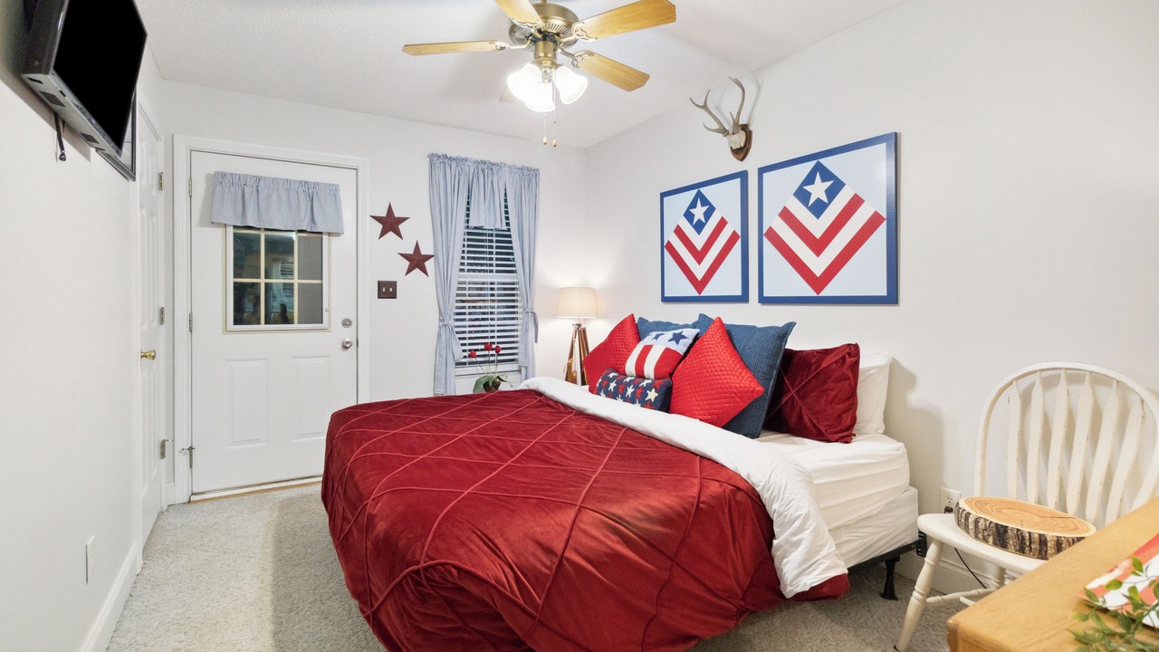 Photo of Bedroom in Sloans Valley