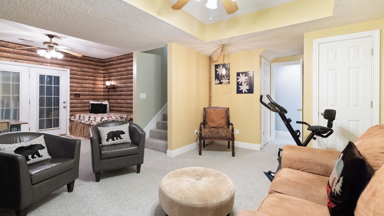 Photo of Bedroom in Sloans Valley