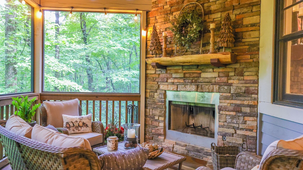 Photo of Livingroom in Bear Lake Reserve