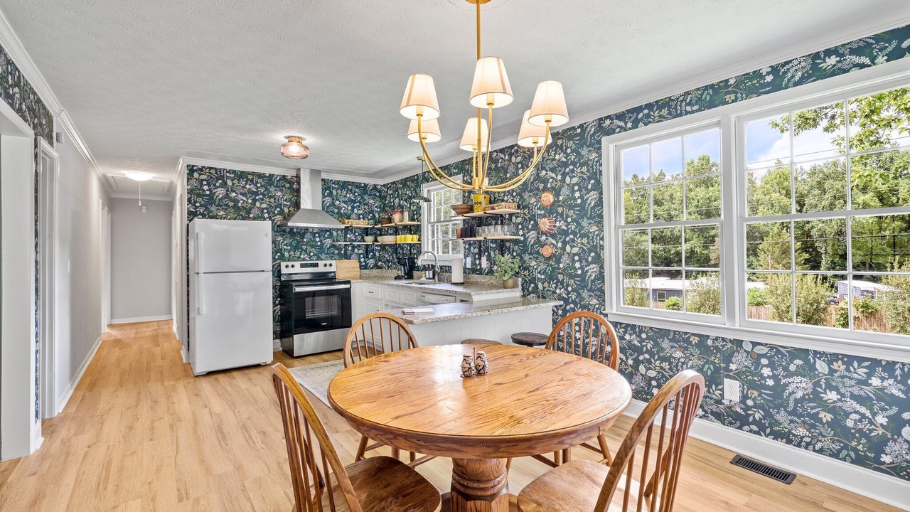 Photo of Kitchen in Travelers Rest