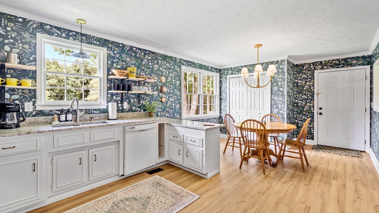 Photo of Kitchen in Travelers Rest