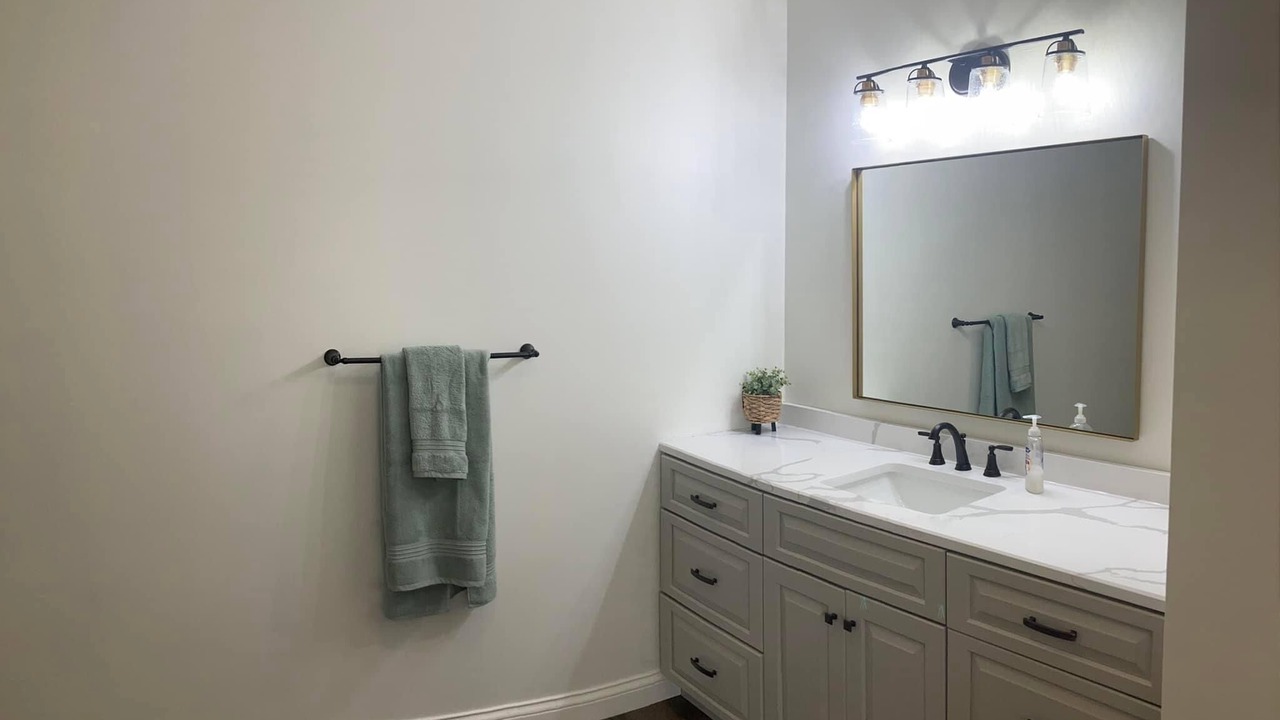 Photo of Bathroom in Byrdstown