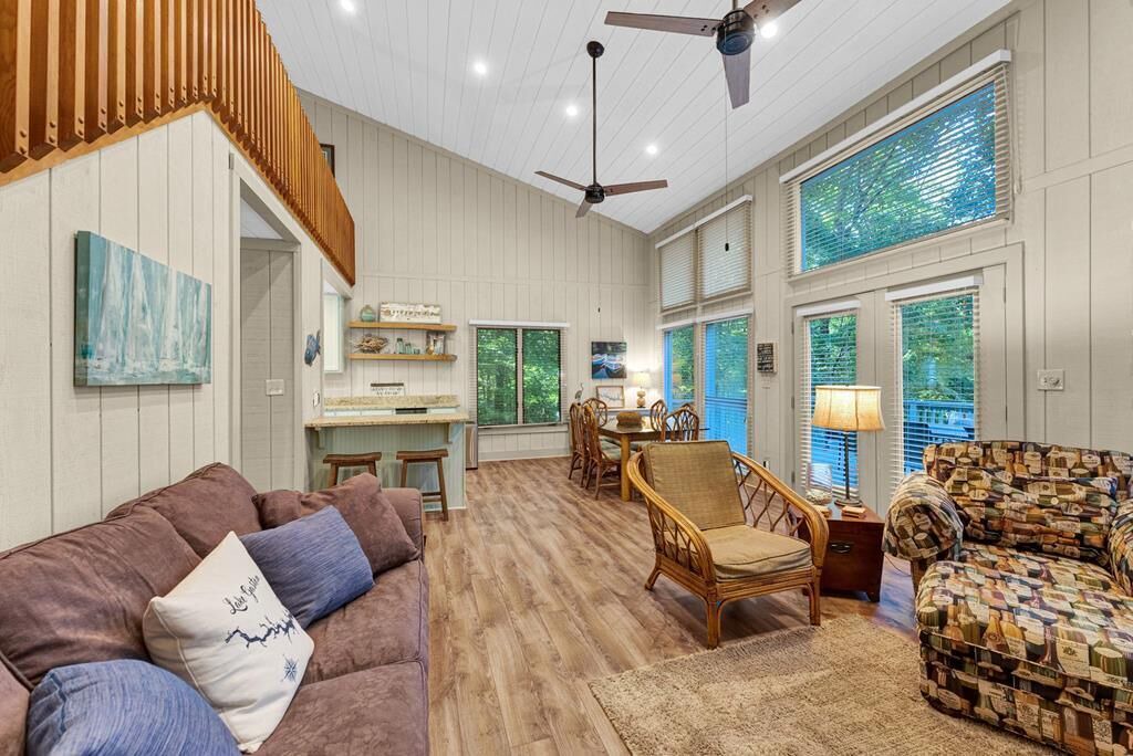 Photo of Livingroom in Pasture Gate