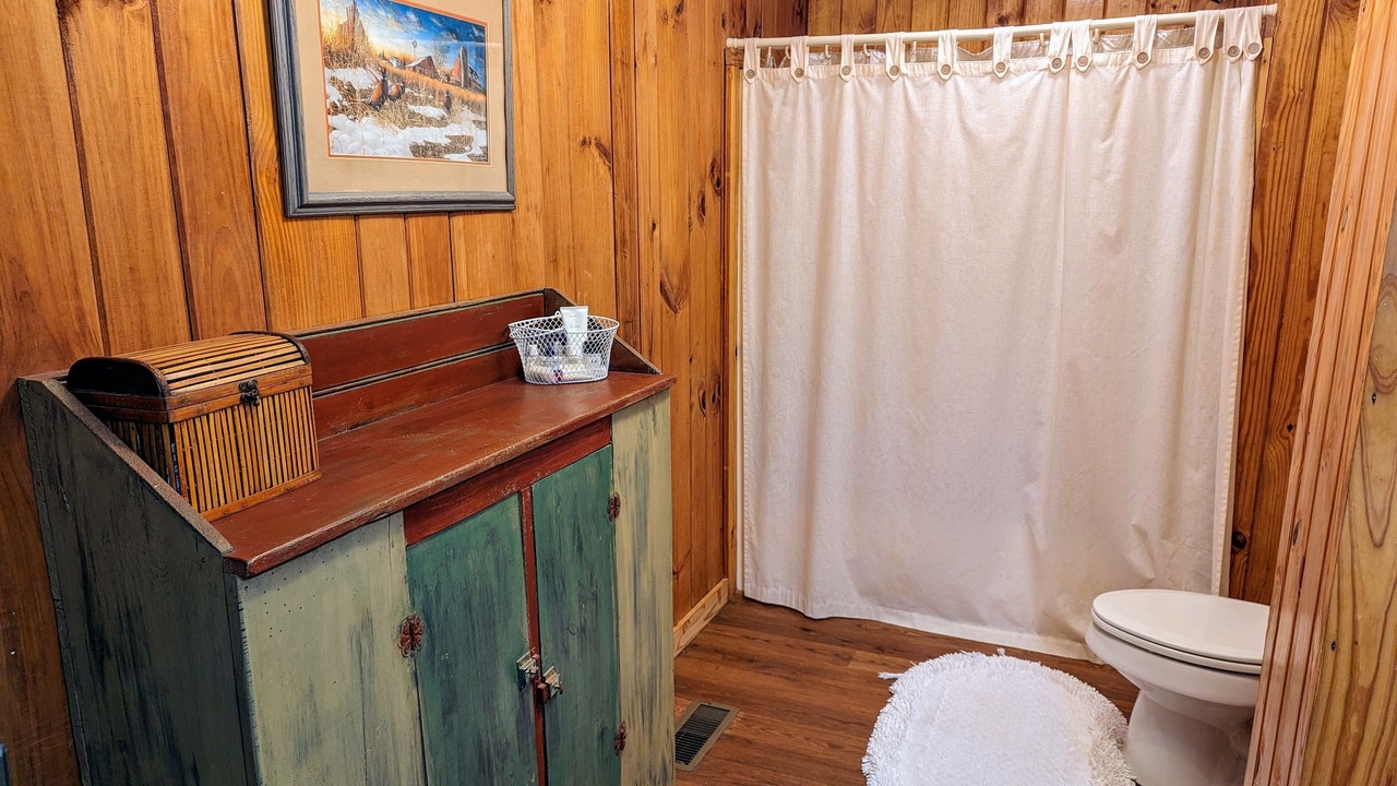 Photo of Bathroom in Jamestown