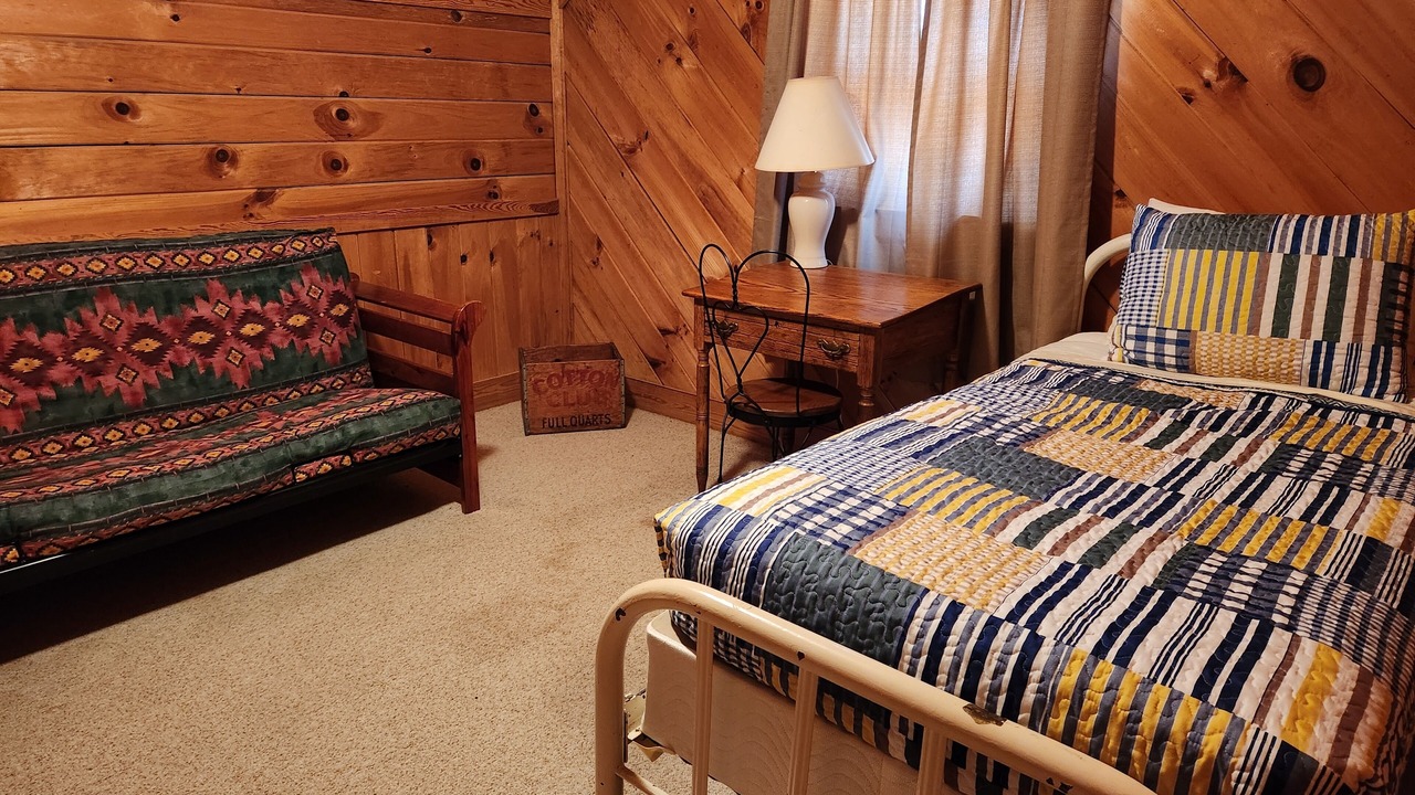 Photo of Bedroom in Jamestown