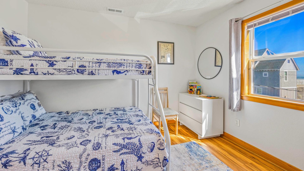 Photo of Bedroom in Rodanthe