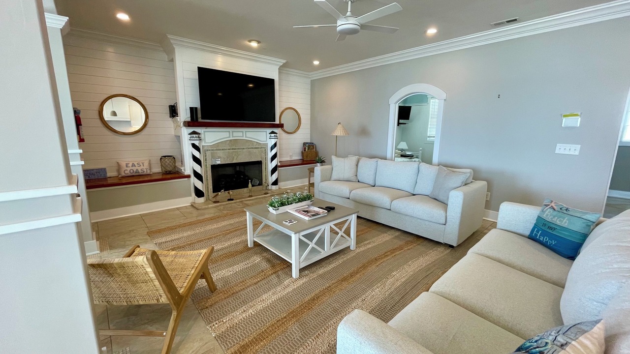 Photo of Livingroom in North Topsail Beach