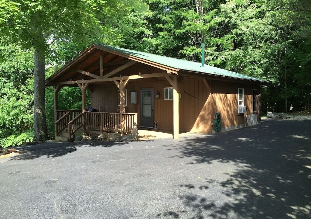 Photo of Outdoor in Byrdstown