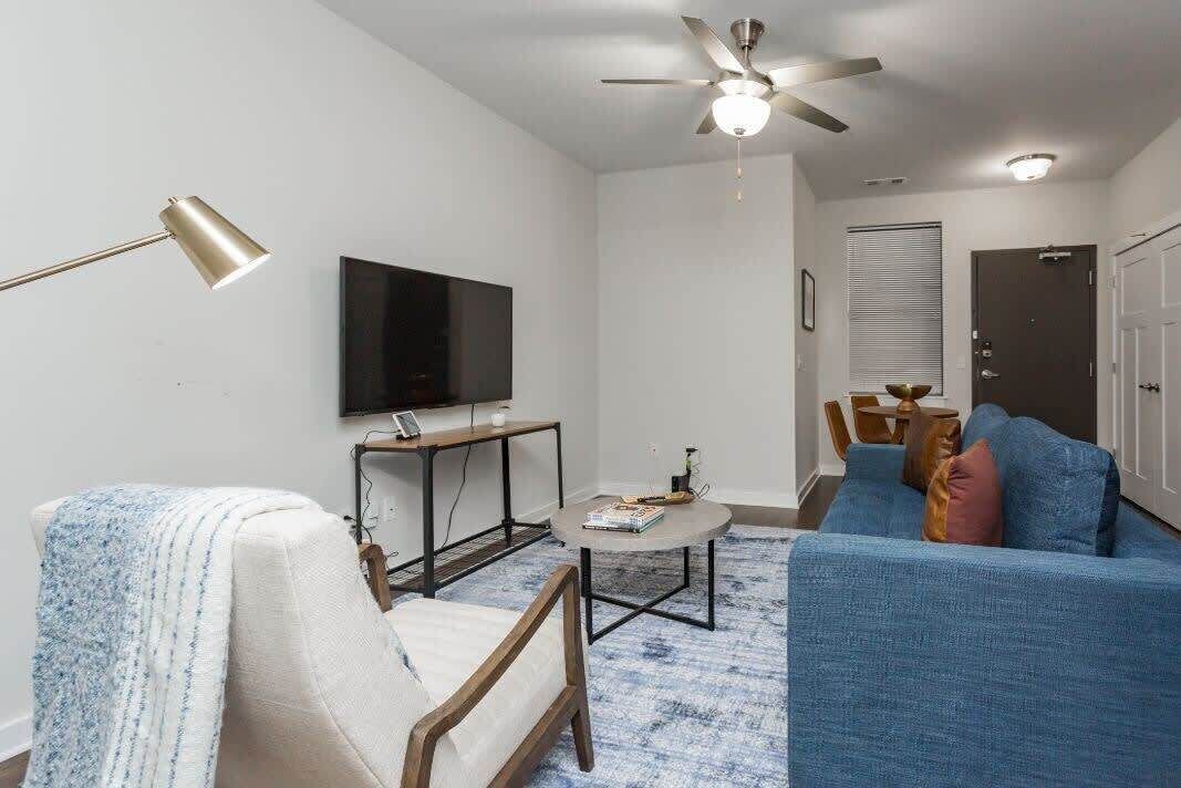 Photo of Livingroom in Music Row