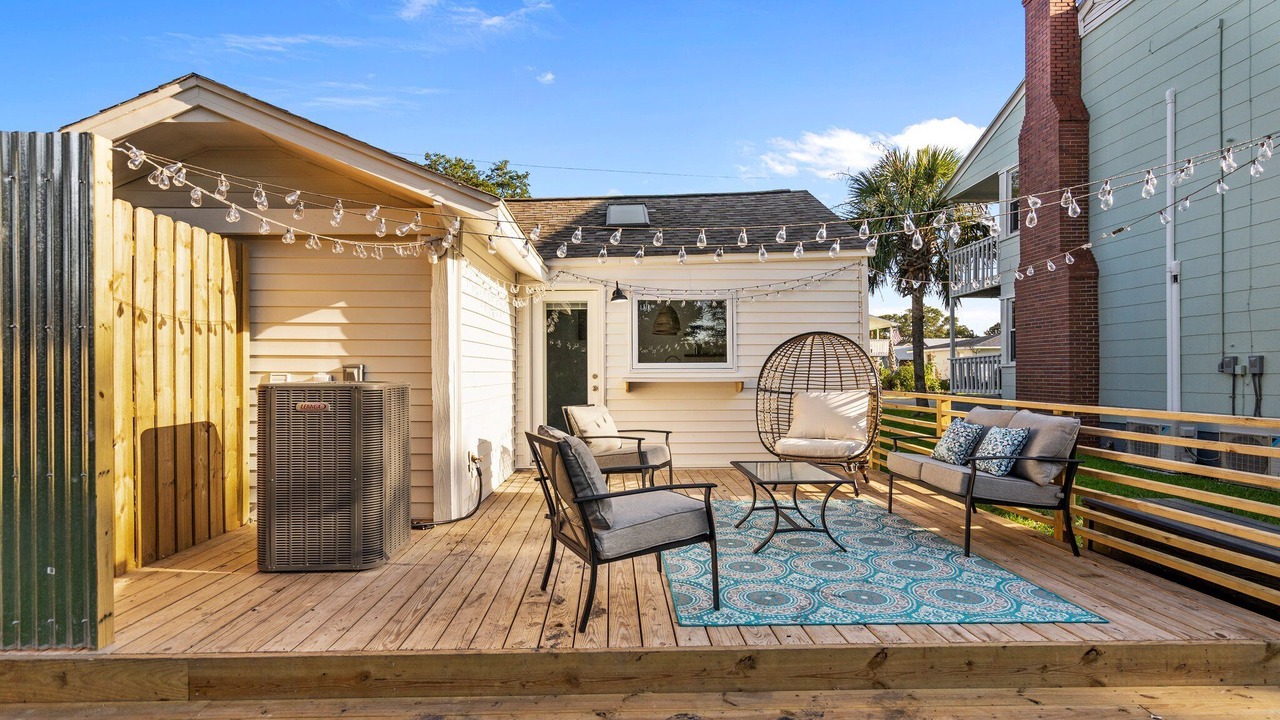 Photo of Patio Balcony in North Carolina Coast