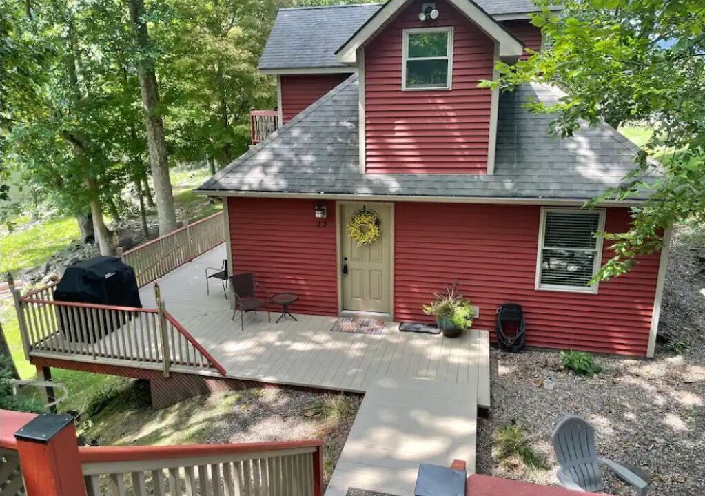 Photo of Patio Balcony in Meadow Bridge