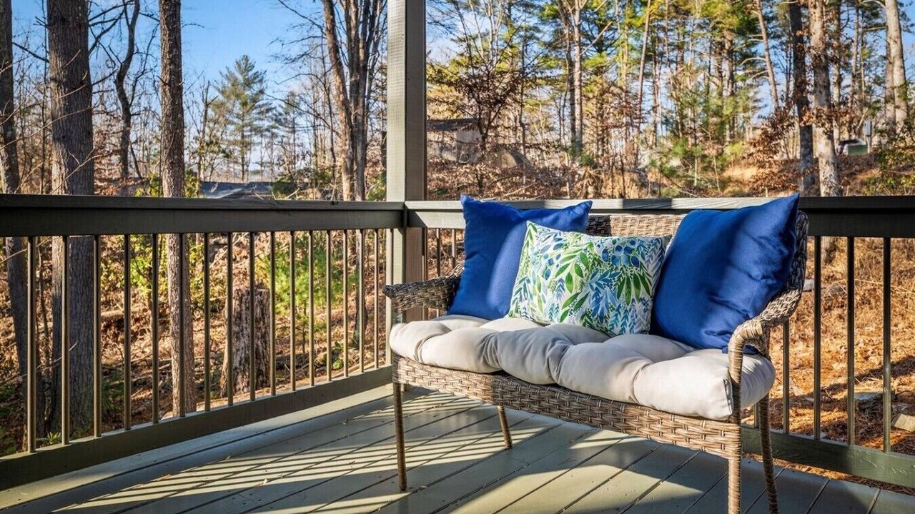 Photo of Outdoor in Horse Shoe