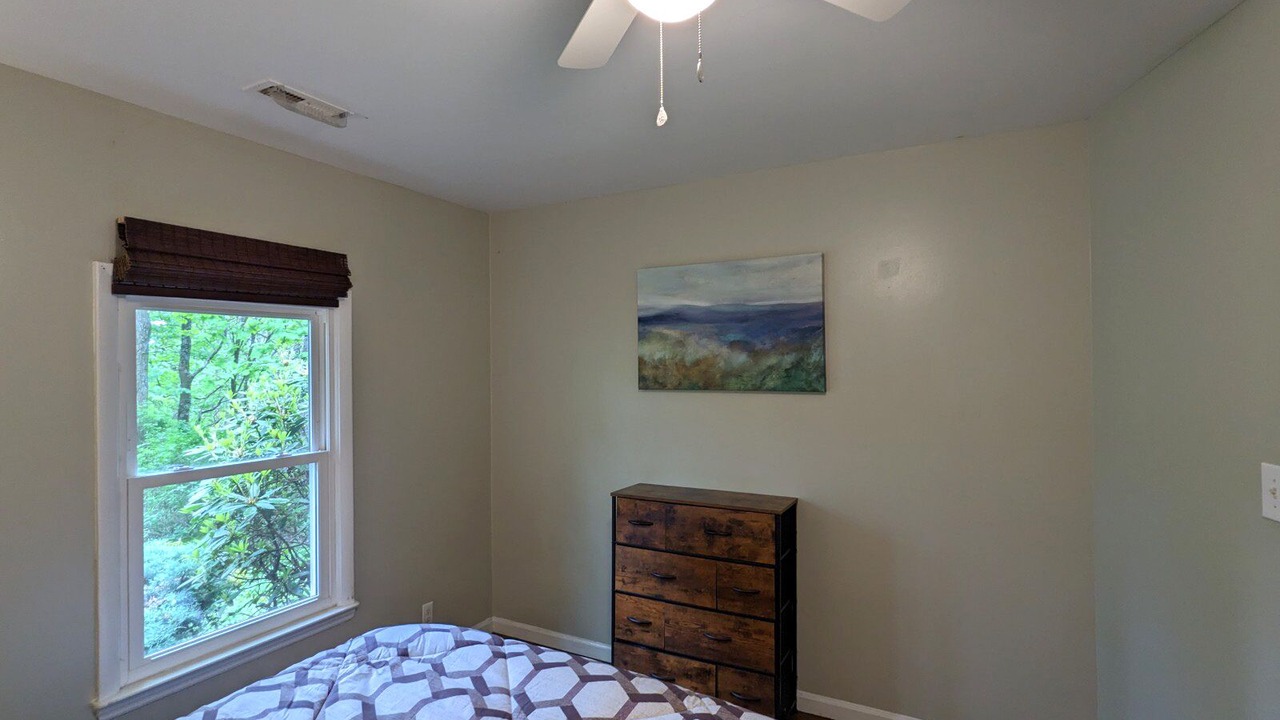 Photo of Bedroom in Sylva