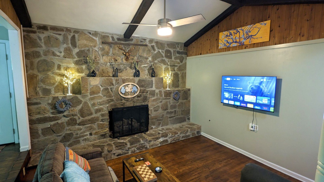 Photo of Livingroom in Sylva