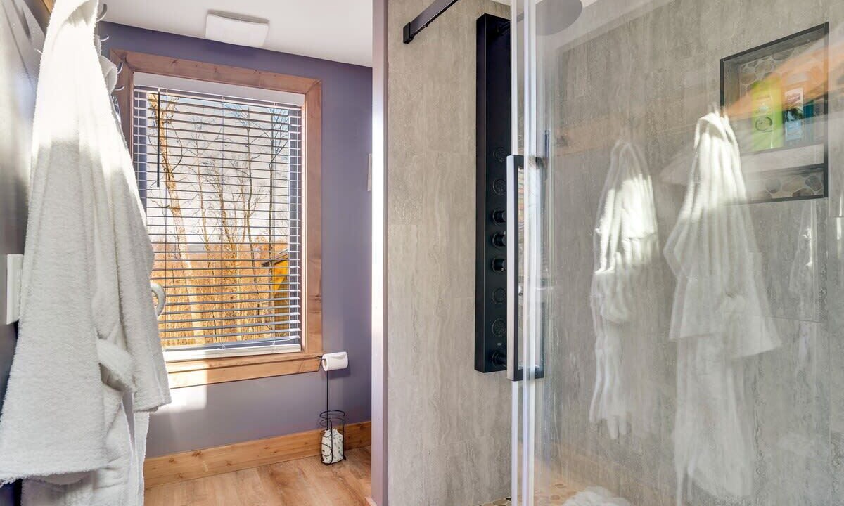 Photo of Bathroom in Wildwood