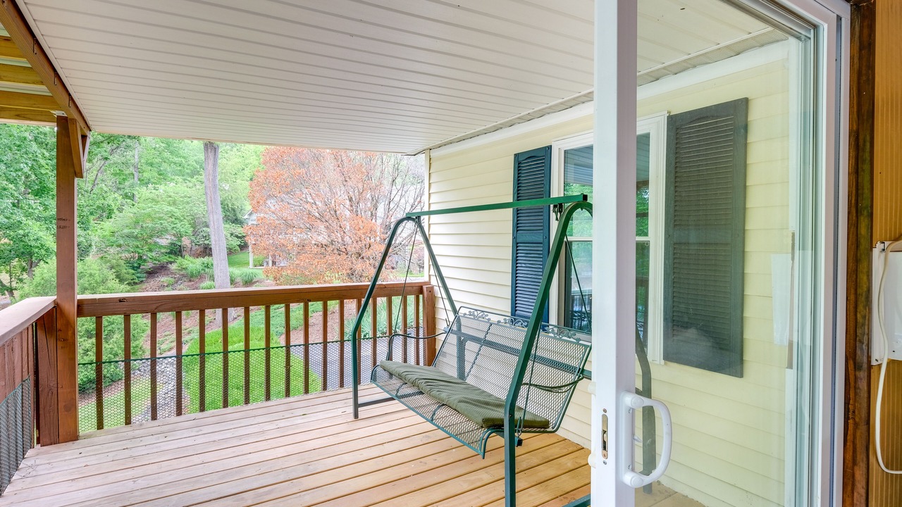 Photo of Patio Balcony in Westlake Corner