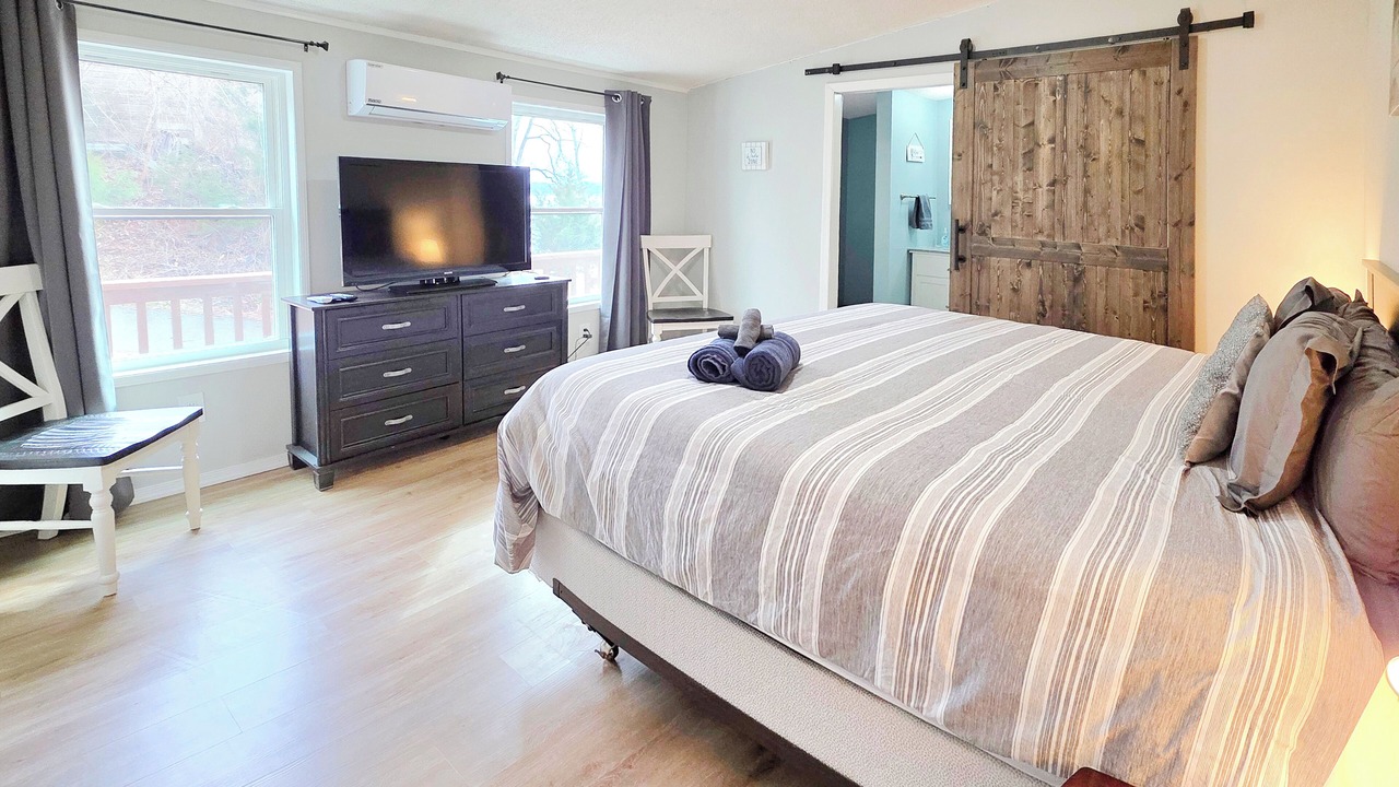 Photo of Bedroom in Westlake Corner