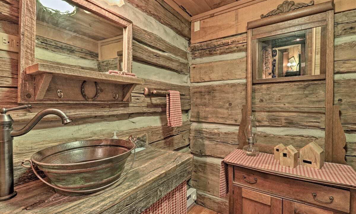 Photo of Bathroom in Balsam