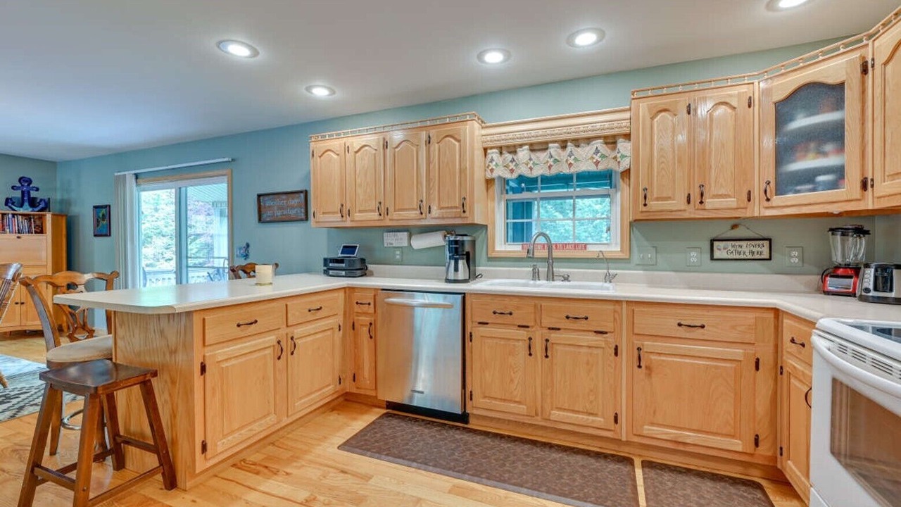 Photo of Kitchen in Byrdstown