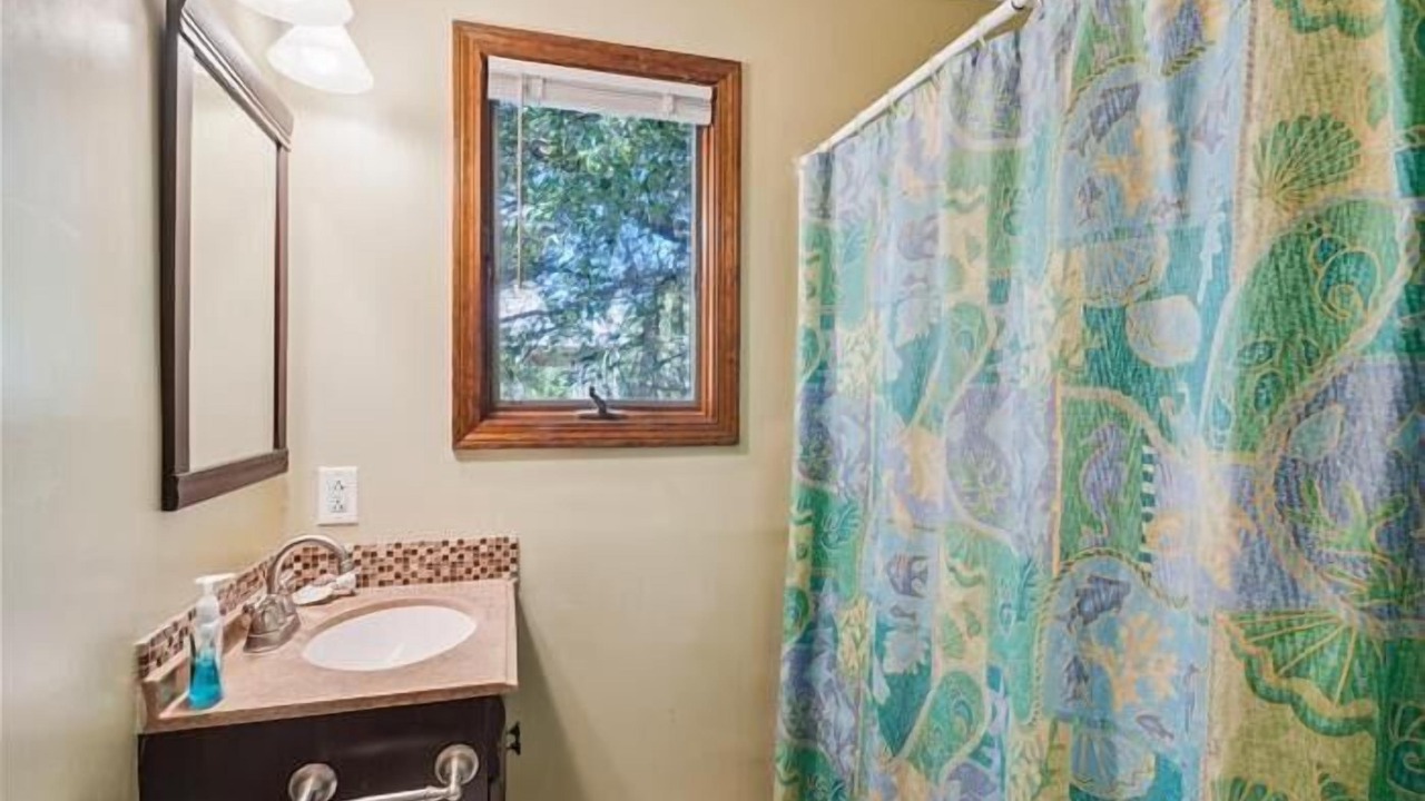 Photo of Bathroom in Southern Shores