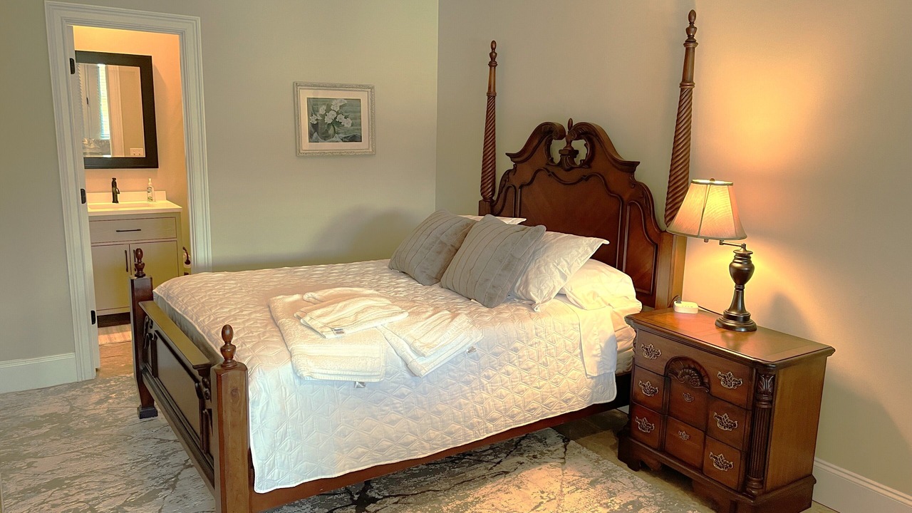 Photo of Bedroom in Sharps Chapel