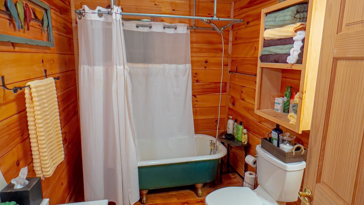 Photo of Bathroom in Cleveland