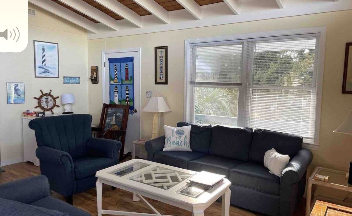 Photo of Livingroom in Avon