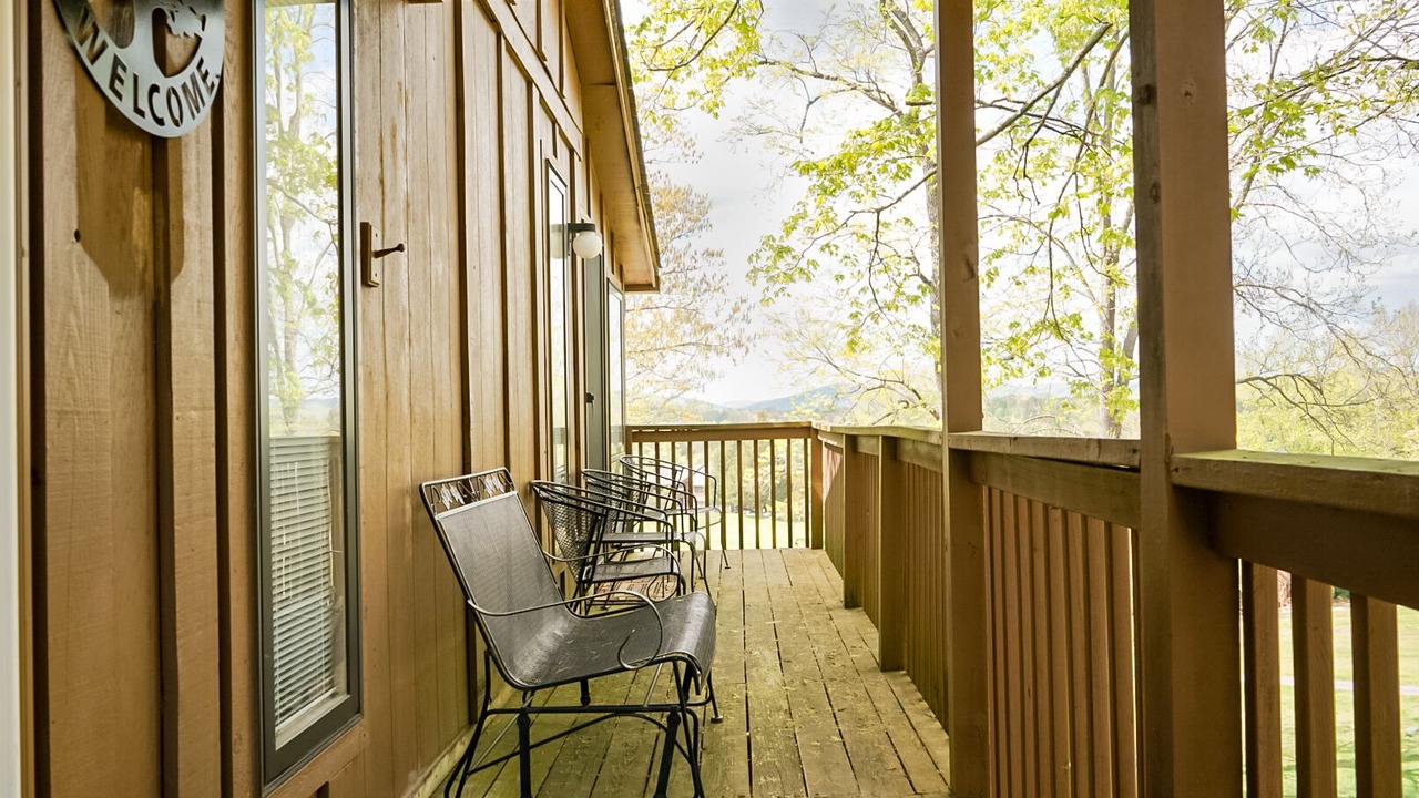 Photo of Outdoor in Bronston