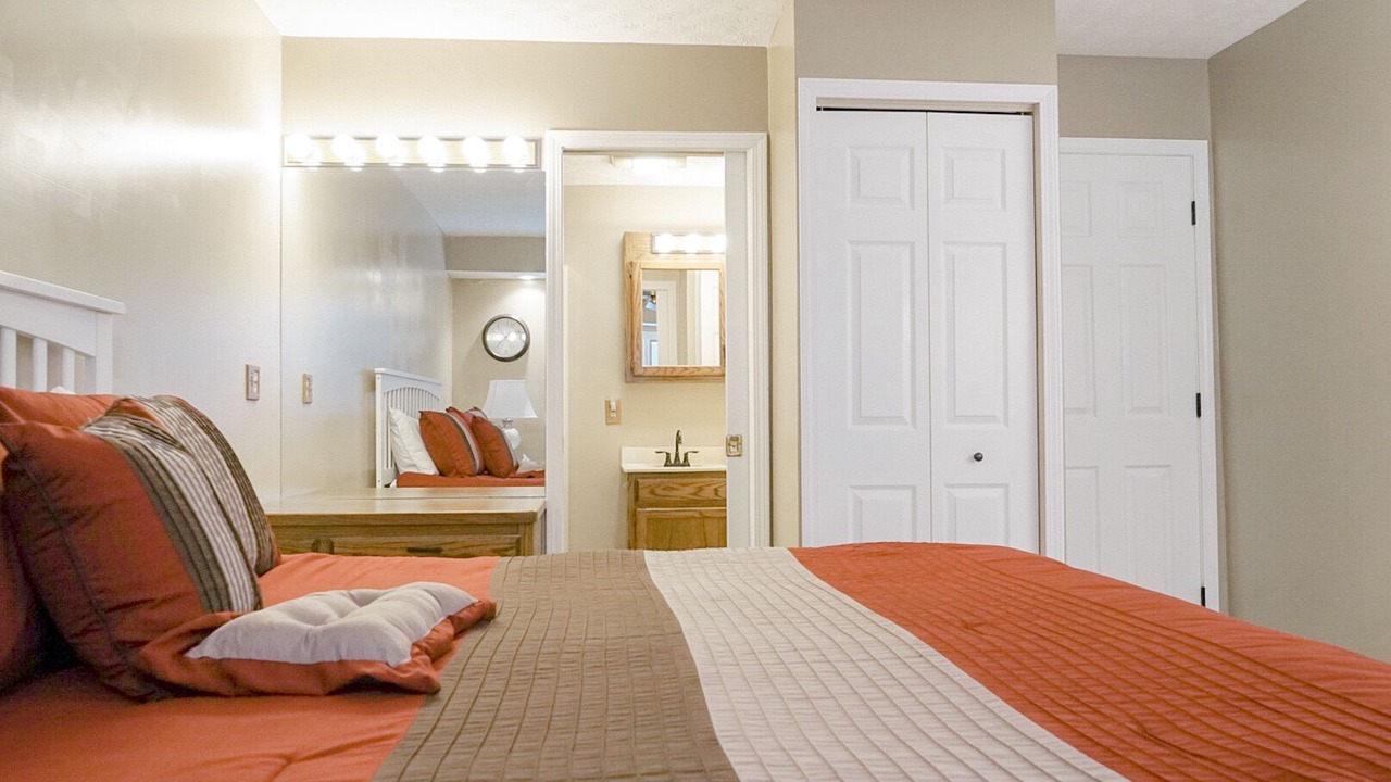 Photo of Bedroom in Bronston