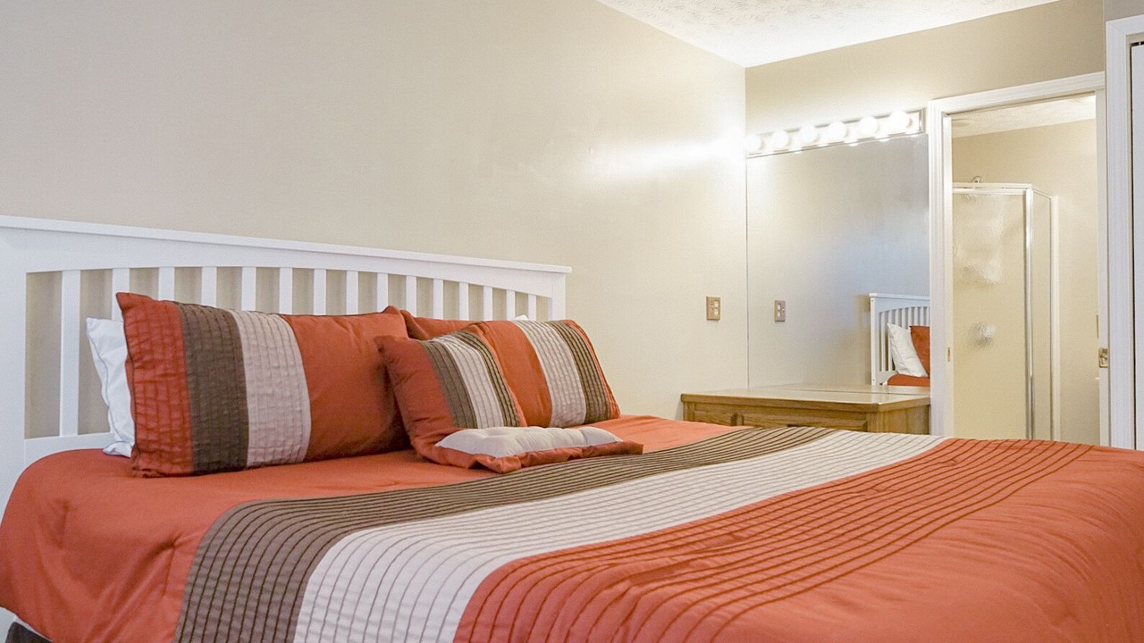 Photo of Bedroom in Bronston