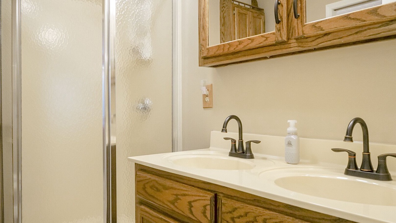 Photo of Bathroom in Bronston