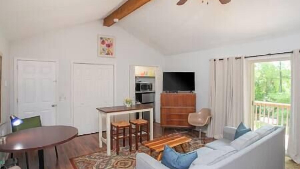 Photo of Livingroom in Gallatin
