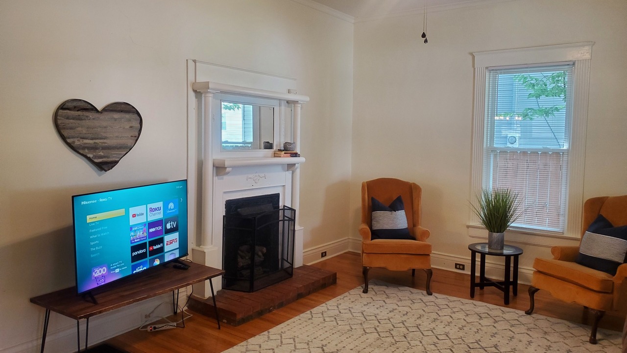 Photo of Livingroom in Danville