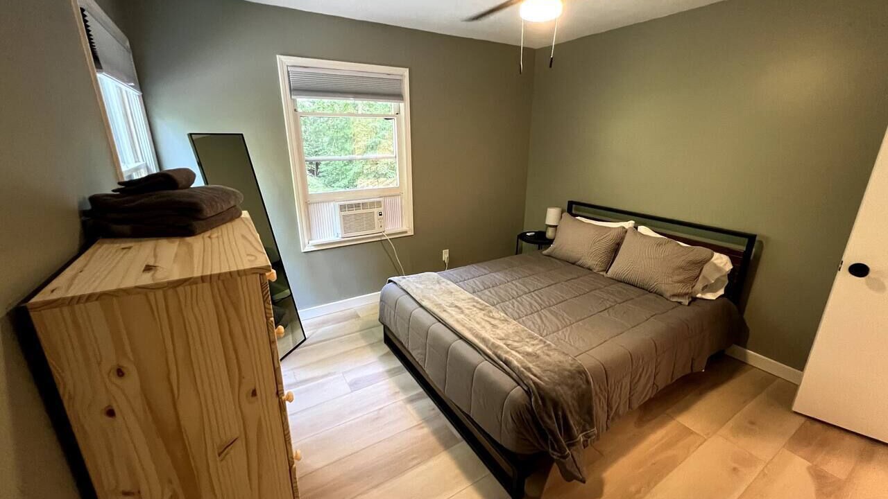 Photo of Bedroom in Pisgah Forest