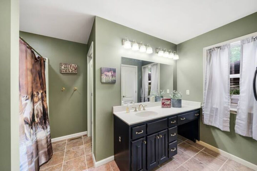 Photo of Bathroom in Jamestown