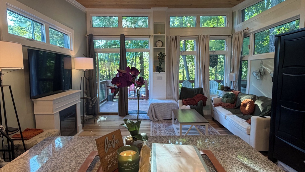 Photo of Livingroom in Carthage
