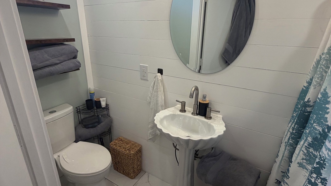 Photo of Bathroom in Carthage