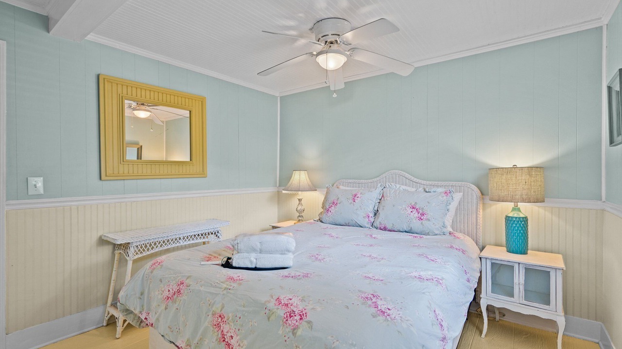 Photo of Bedroom in North Carolina Coast