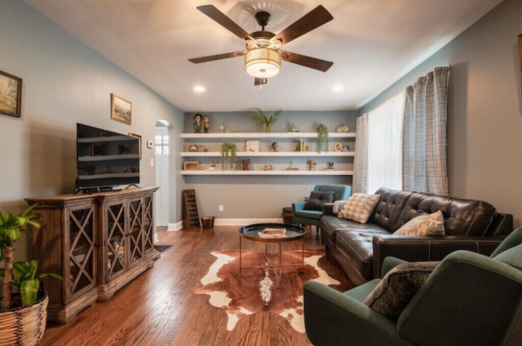 Photo of Livingroom in Shepherdsville